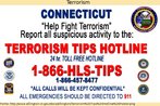 Cartaz do governo de Connecticut estimulando o povo a denunciar atos suspeitos de terrorismo. Leem-se smbolos de autoridades, telefones para denncia e outras informaes.  Palavras-chave: Polcia. Segurana. Preconceito. Delao. Populao.