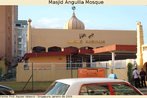 Foto da fachada da mesquita Angullia Mosque, na regio conhecida como Little India, para a qual convergem cidados de diversas etnias asiticas. O bairro fica na cidade-estado de Singapura, cuja populao constitui-se de quatro grupos tnicos diferentes. Palavras-chave: Convivncia. Sociedade. Singapura. sia. Religio.