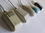 Os "mouses" so uma mostra clara de como a tecnologia  acompanhada da obsolescncia. Vrios modelos j foram lanados desde que esse equipamento foi inventado. Como dizer o plural dessa palavra em ingls, em cada circunstncia?  Palavras-chave: computador, escrita, extenso, mquina, gramtica.