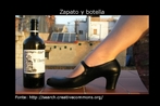 Zapato y botella