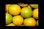 Foto de laranjas, fruta em forma de globo, de seis a oito centmetros de dimetro e de sabor agridoce. A unidade 5 do LDP est relacionada  alimentao. Palavras-chave: Laranja. Naranja. Fruta. Suco. Bebida. Alimento.
