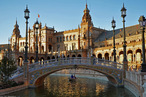 Plaza de Espana (1928), Sevilla. Palavras-chave: Castelo. Construo. Histria. Ponte. gua. Descrio. Espanha.