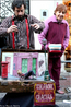 Foto de um teatro de bonecos, realizado por um artista de rua em Buenos Aires. Palavras-chave: Títeres. Argentino. Artesanato. Cultura. Calle. Artista.